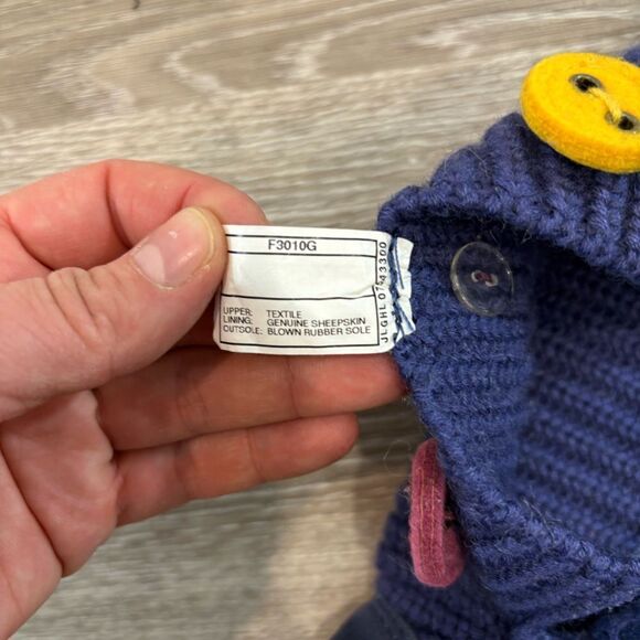 UGG Cardy II Girls Sweater Knit Tall Flip Top Boots 1967 Classic Button sz 12 - Picture 5 of 7